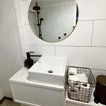 6 Person In Casa de Férias Lindås